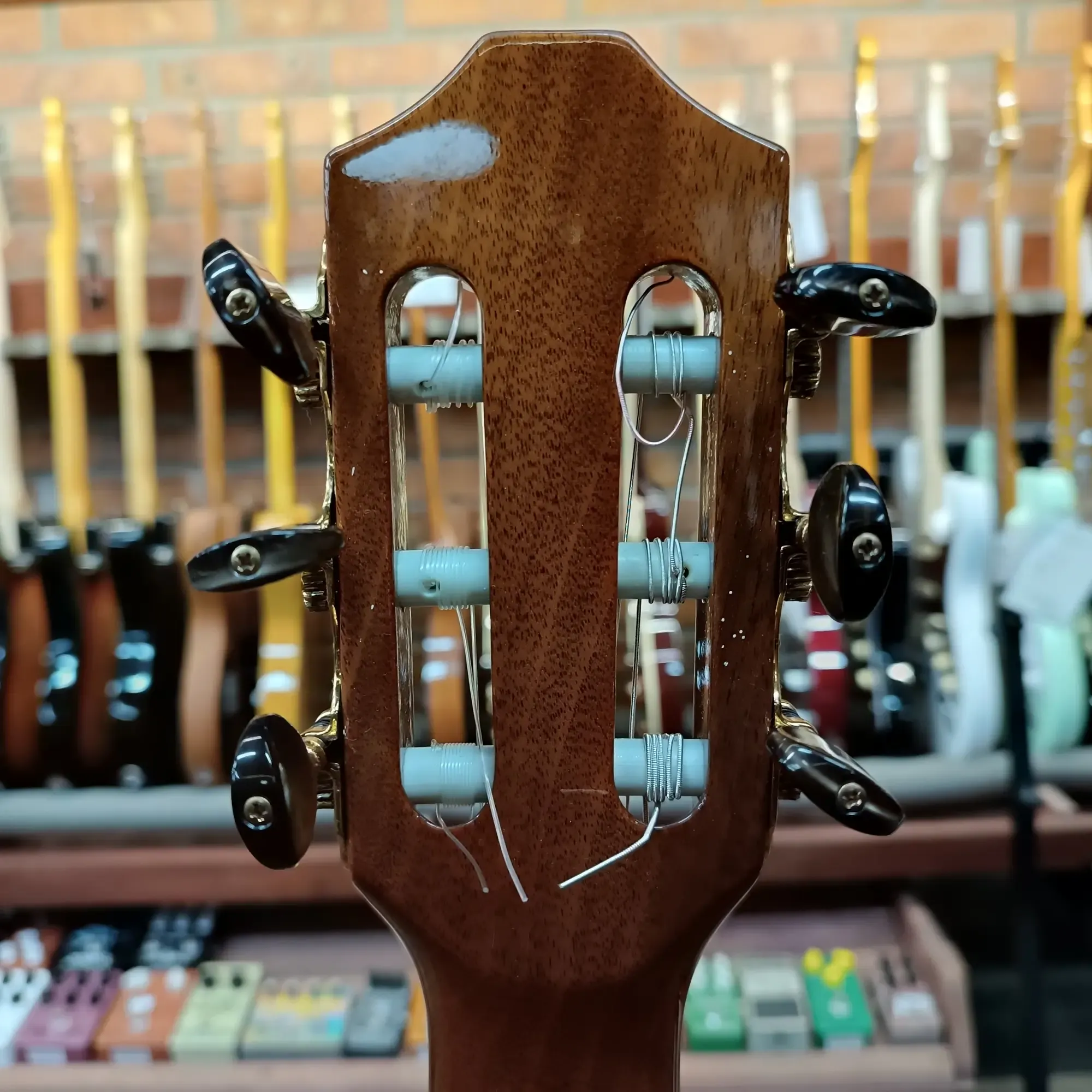 Изображение №6