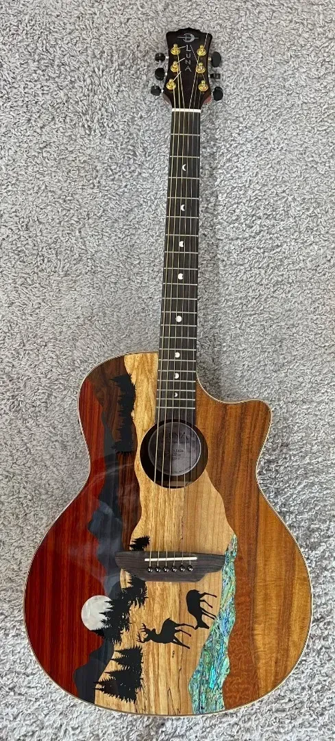 Электроакустическая гитара Luna Guitars Vista Deer Grand Concert Tropical