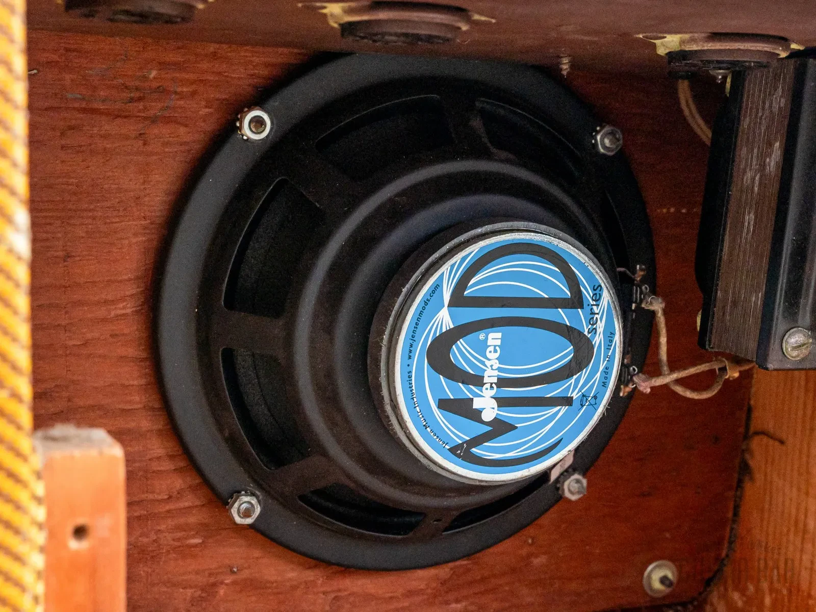 Изображение №8