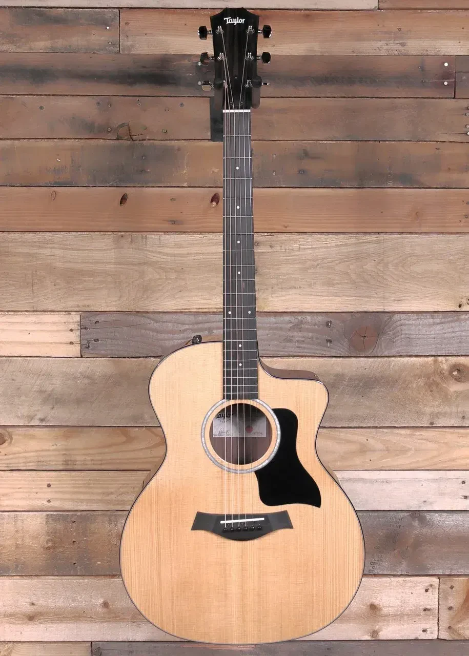 Электроакустическая гитара Taylor 214ce Plus Grand Auditorium Natural