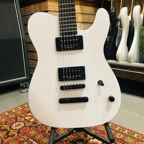 Электрогитара Charvel Joe Duplantier Signature Pro-Mod San Dimas Style 2 HH Satin White Indonesia 2024 w/gigbag