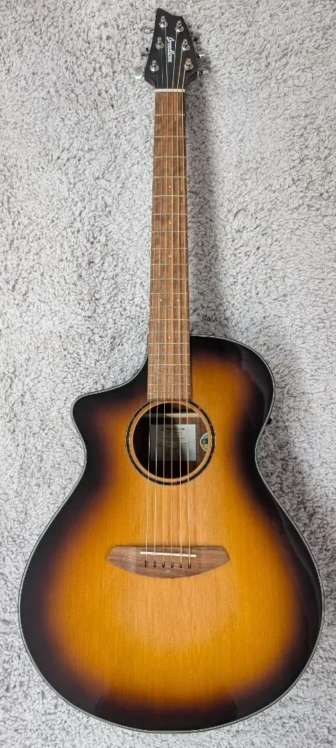 Электроакустическая гитара Breedlove ECO Discovery S Concert Left-Handed Edgeburst