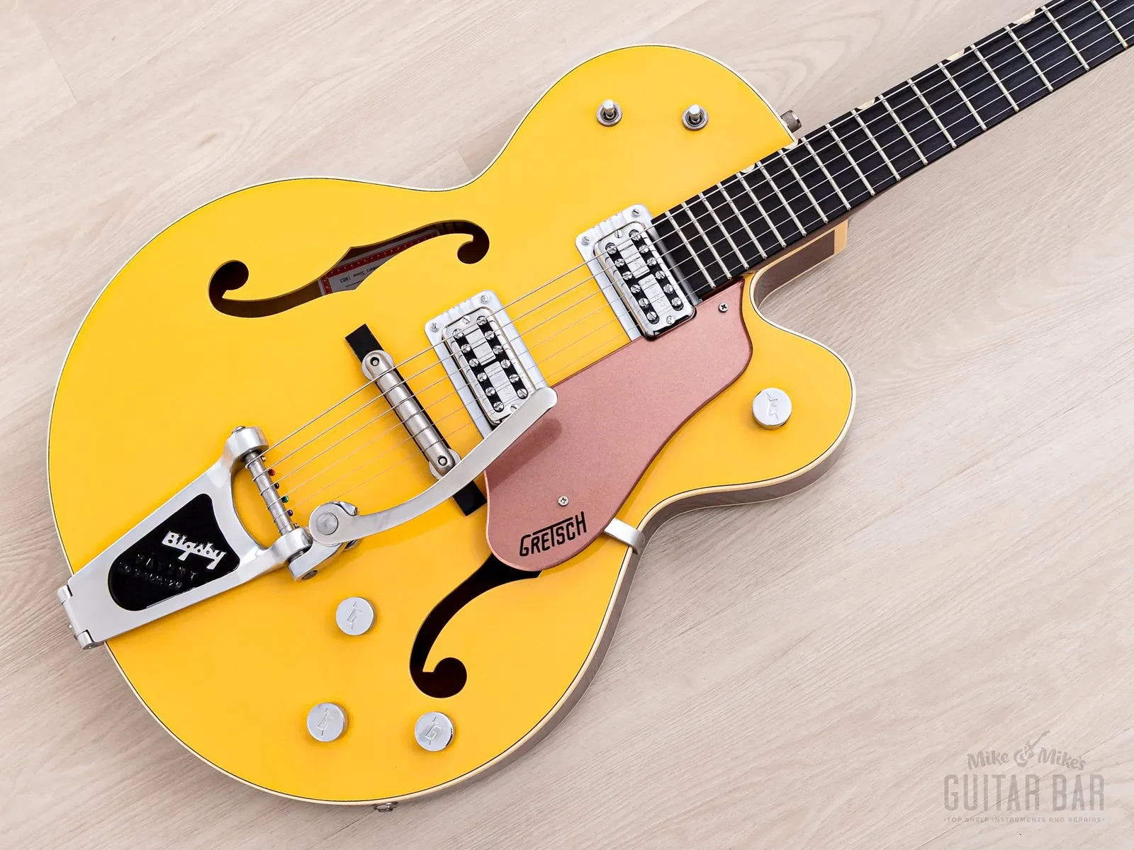 Б/У Электрогитара Gretsch G6118T-120 Anniversary TV Jones Classic FilterTron, Bigsby с кейсом