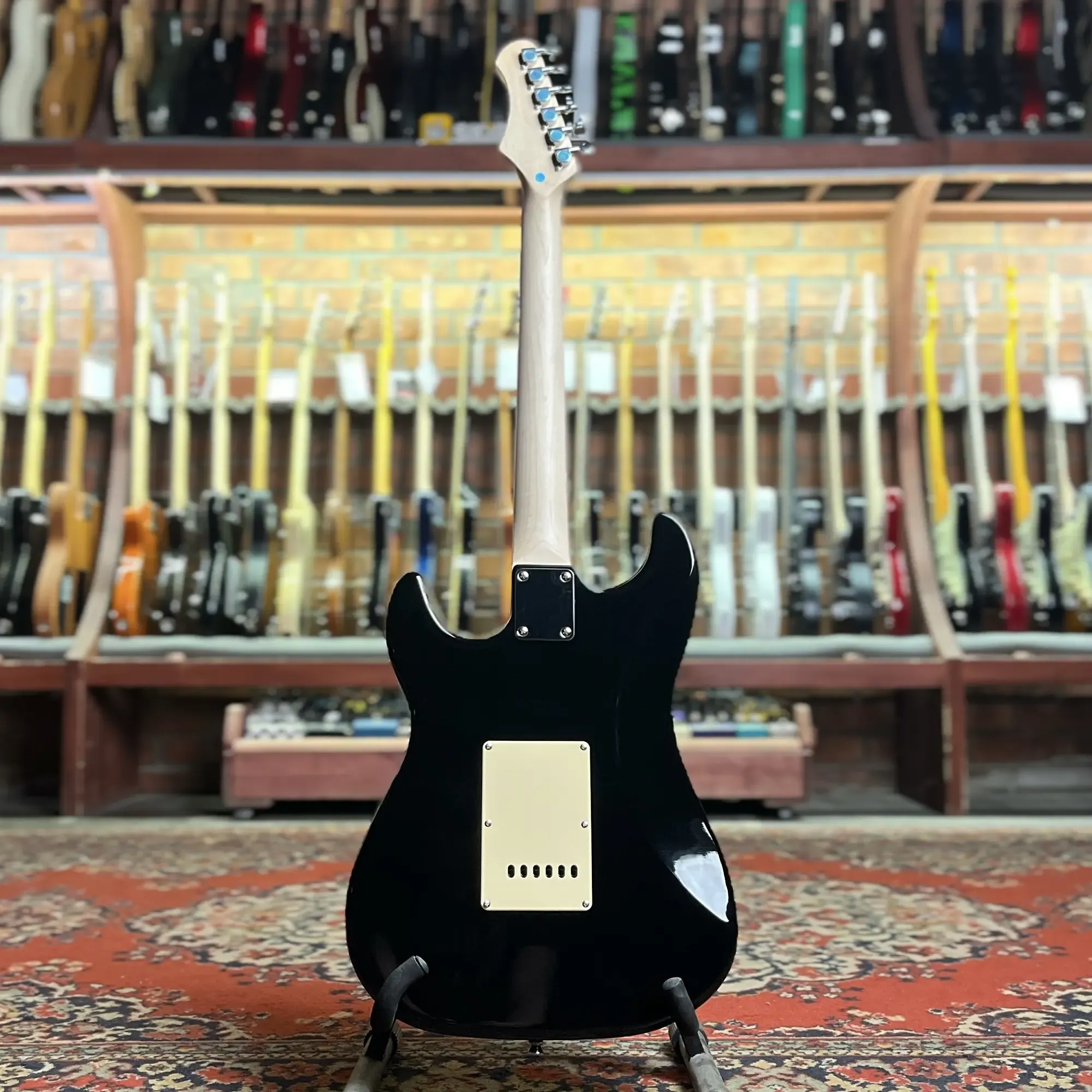 Изображение №4