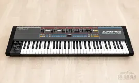 Аналоговый студийный синтезатор Roland Juno-106 w/case Japan 1980s