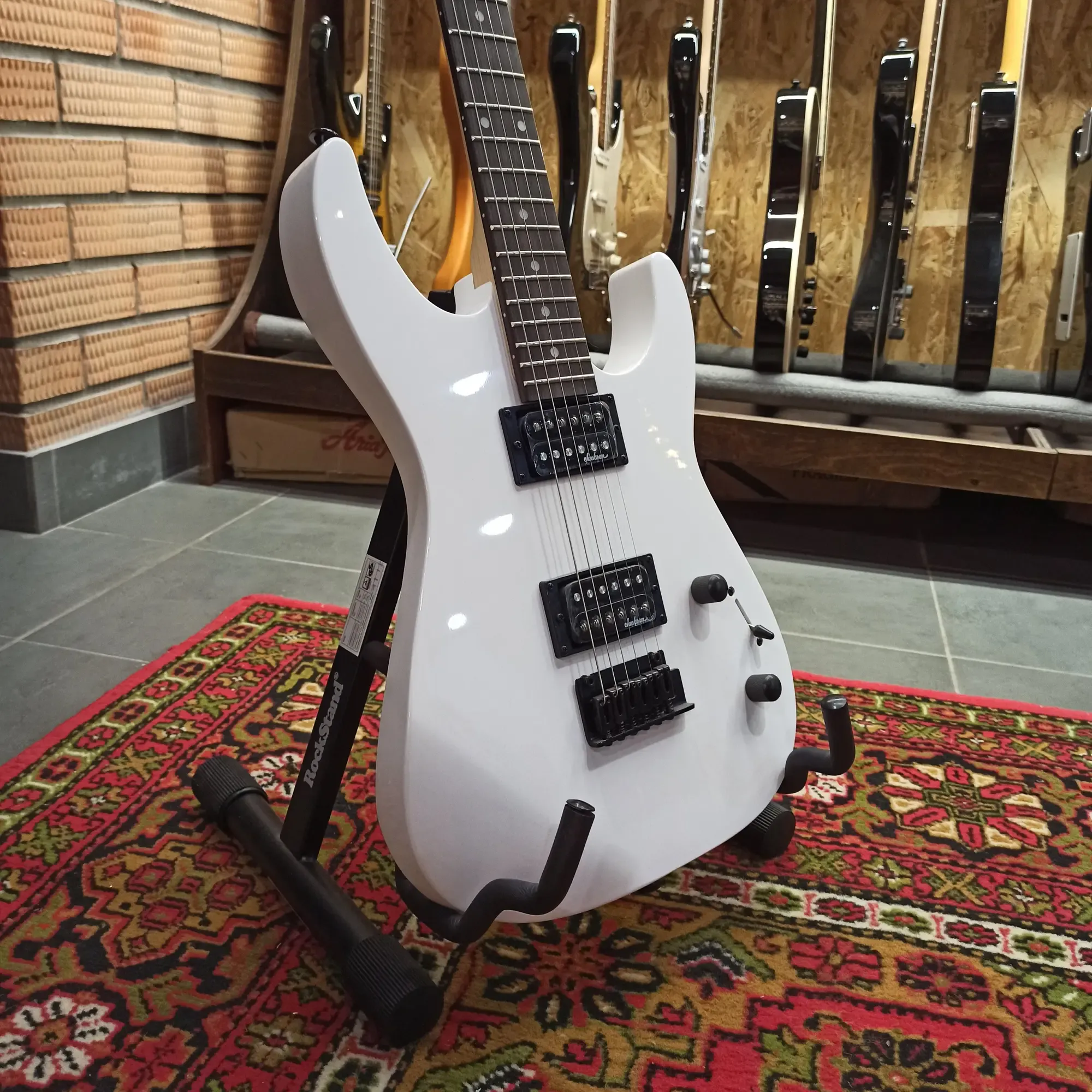 Изображение №11