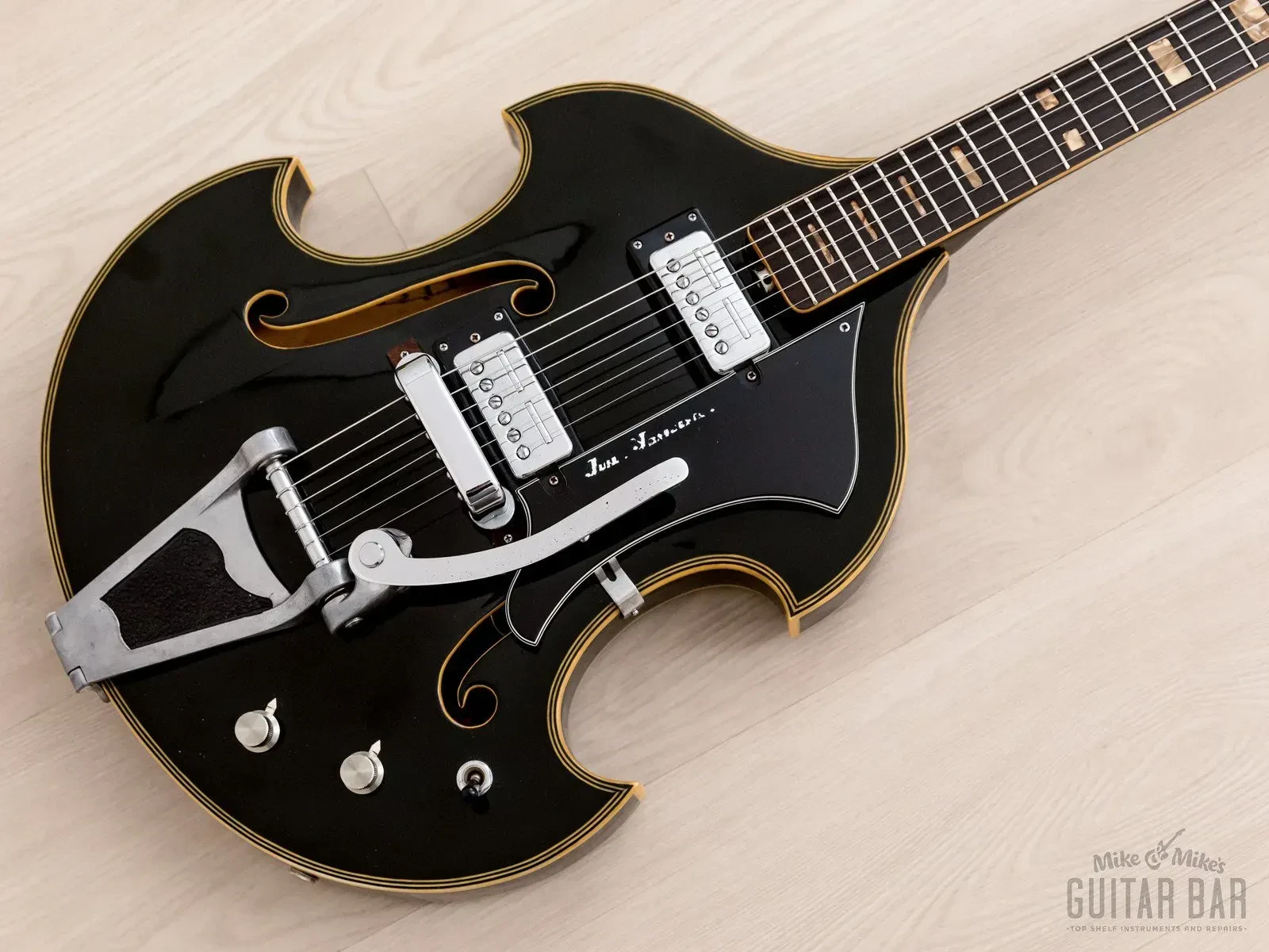 Б/У Полуакустическая электрогитара Firstman Liverpool 67 Special 1960s с кейсом и ярлыками