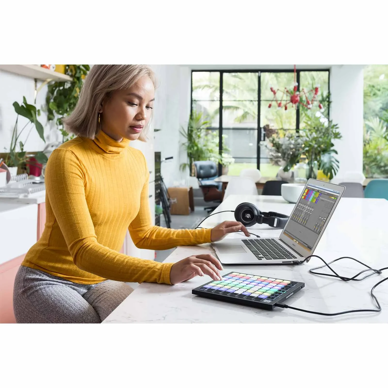 Изображение №12