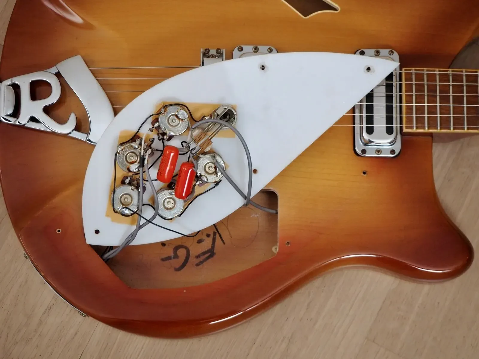 Изображение №12