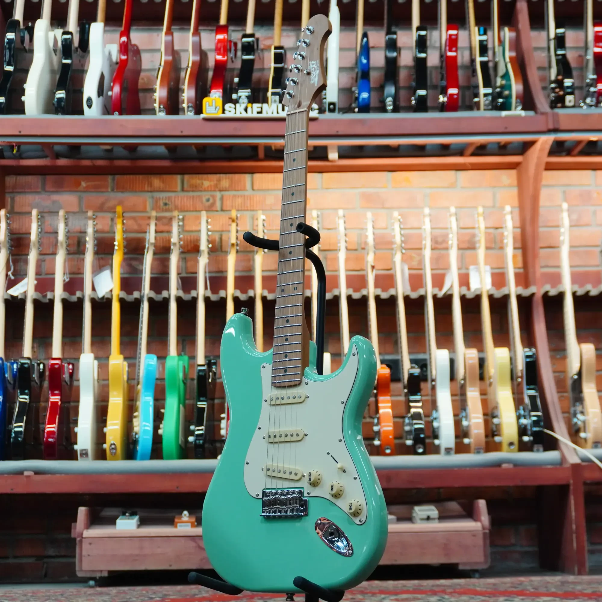 Изображение №5