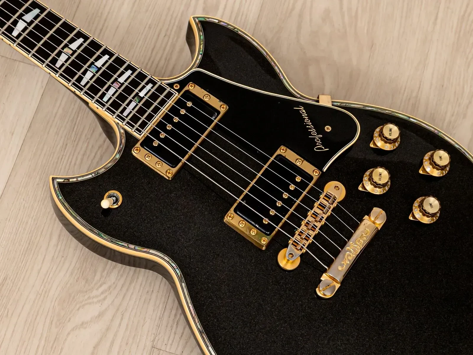 Изображение №6