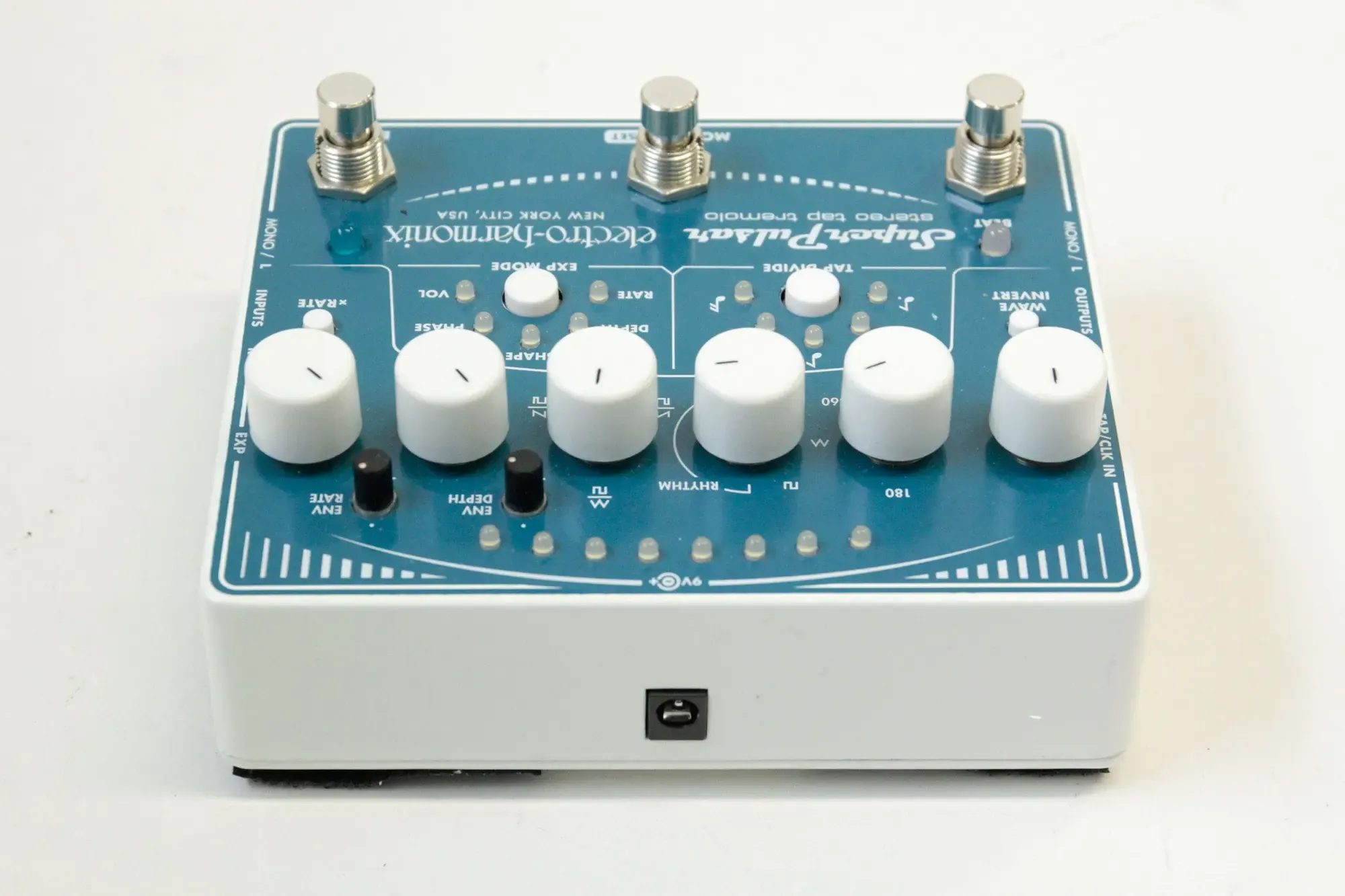 Изображение №4