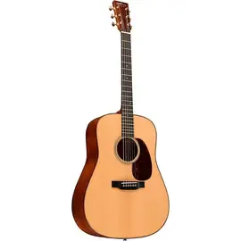 Электроакустическая гитара Martin D-18E Modern Deluxe Dreadnought Natural