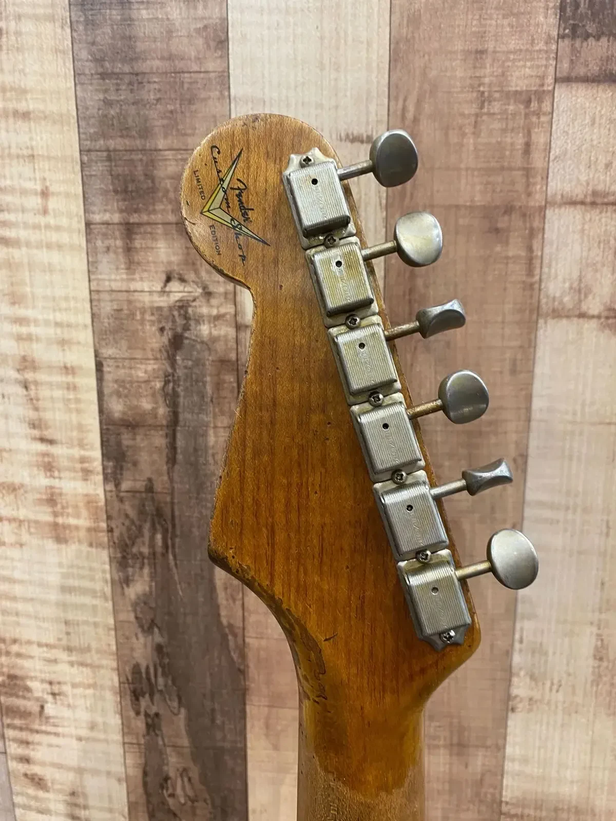 Изображение №6