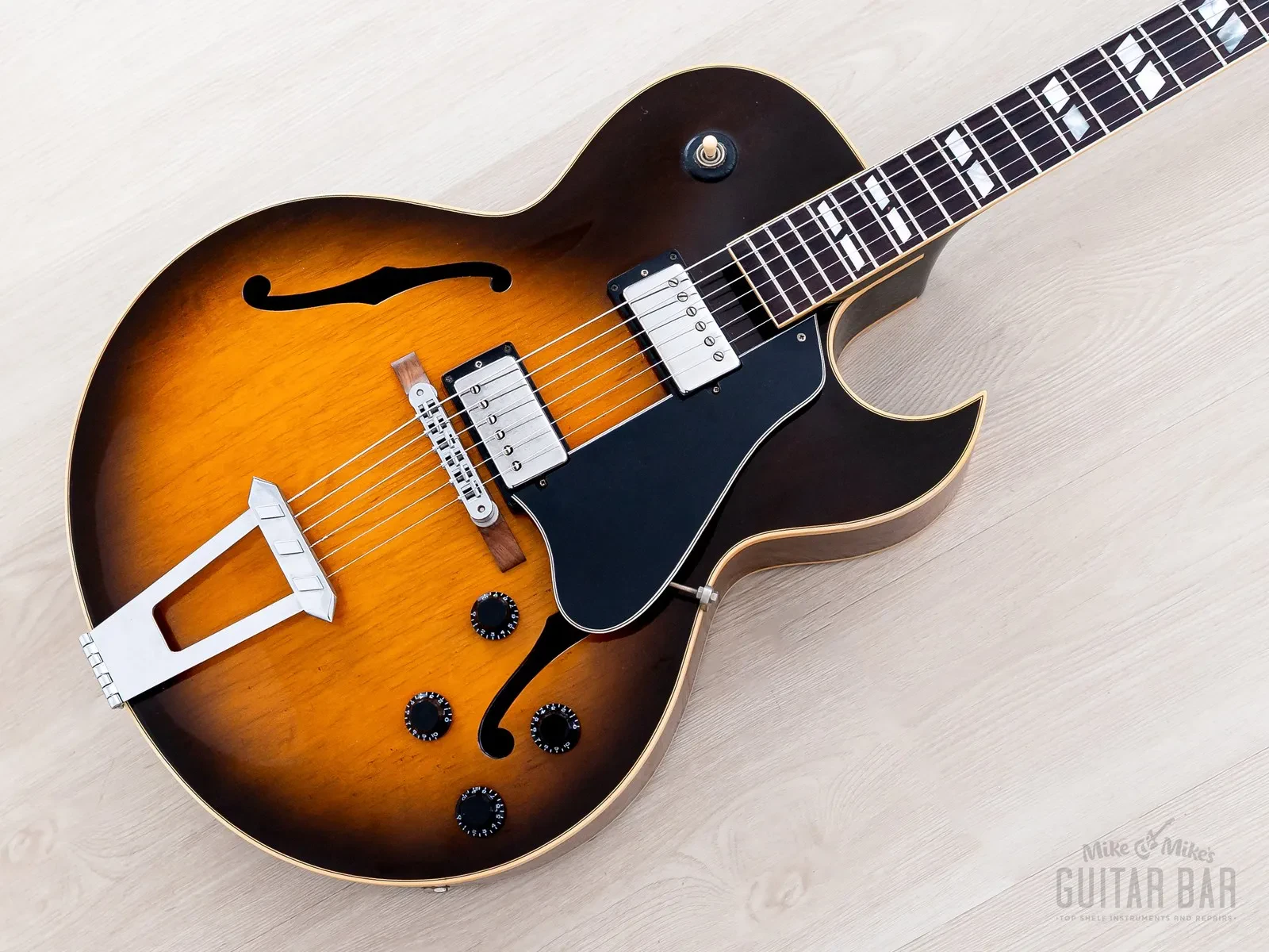 1989 Gibson ES-175 Sunburst w/ Mahogany Back/Sides, Case & Hangtag