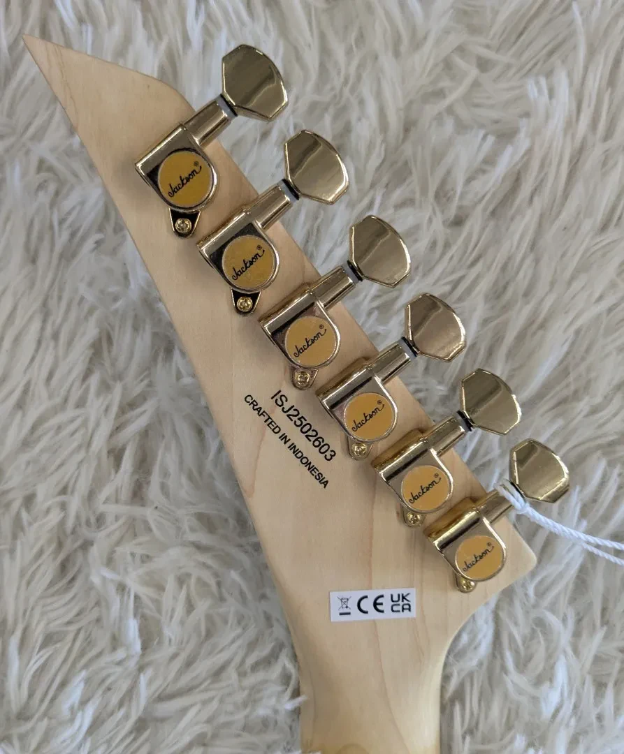 Изображение №6