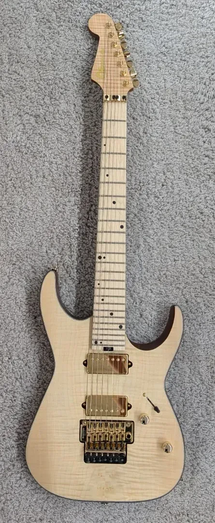 Электрогитара Charvel Pro-Mod DK24-7 Angel Vivaldi Signature Betty 7-струнная, цвет: натуральный