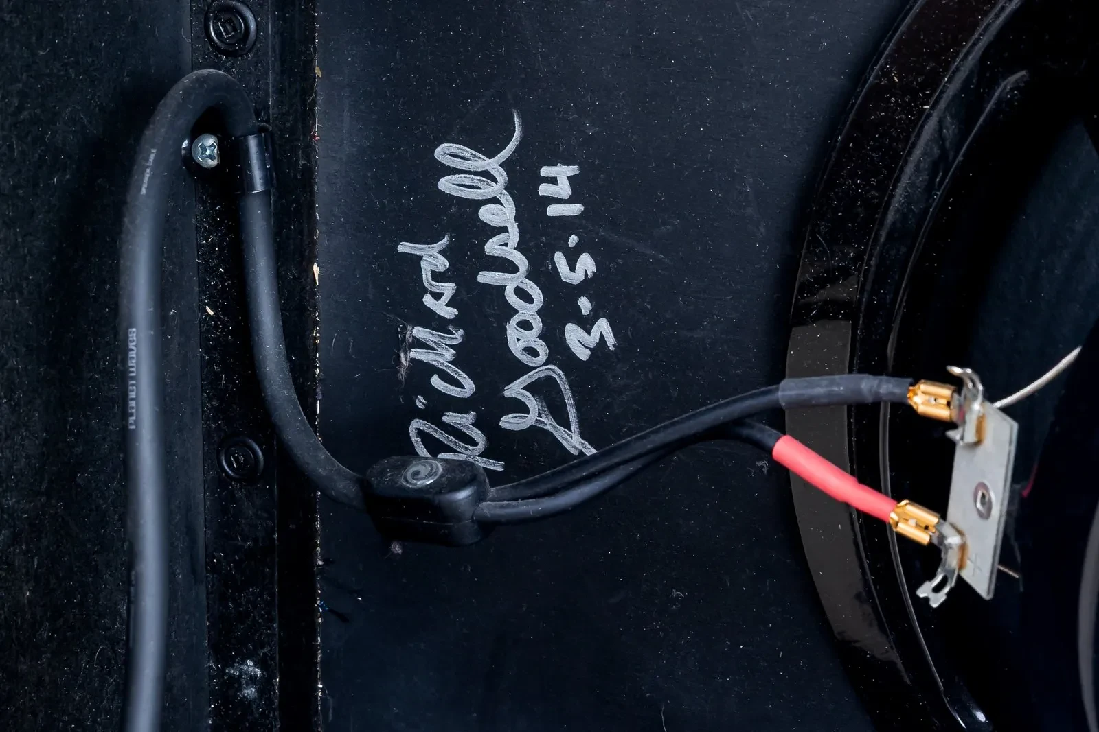 Изображение №9