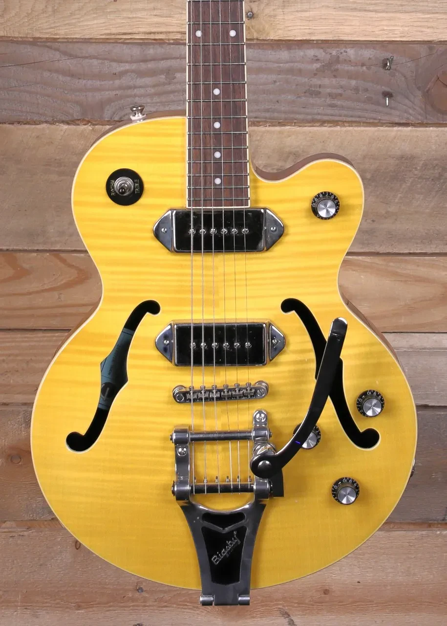 Epiphone Wildkat Semi-Hollow Guitar with Bigsby Tremolo Antique Natural "Scratch