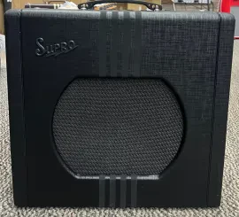 Supro Delta King 12 15 Watt 1 x 12" Tube Combo Amp - Black with Black Stripes -B