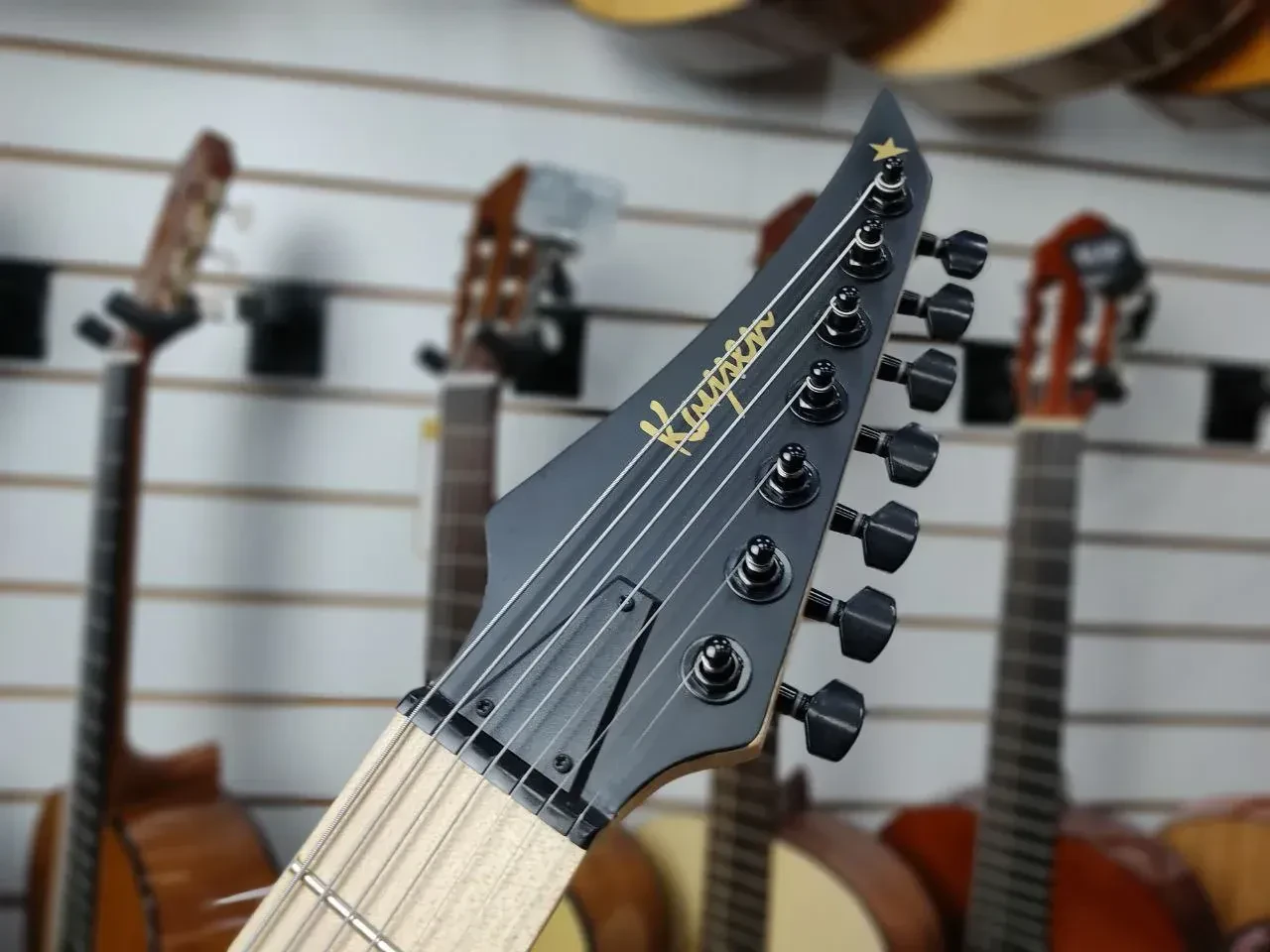 Изображение №6