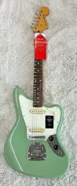 Fender  Player II Jaguar® elec Guitar, Rosewood Fingerboard, Birch Green  - MIM