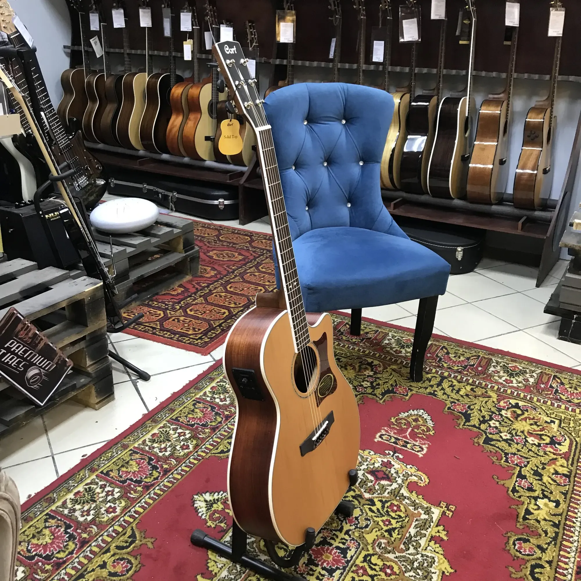 Изображение №6