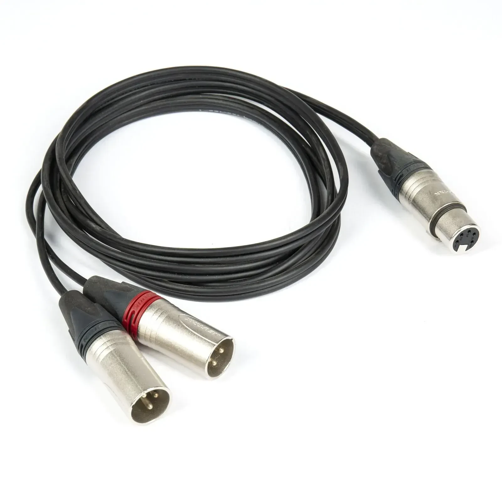Кабель-адаптер Y MUSIC STORE MTP 2.0 F5-MM1-2k XLR 5-pin (F) → 2 x XLR 3-pin (M), 2 м