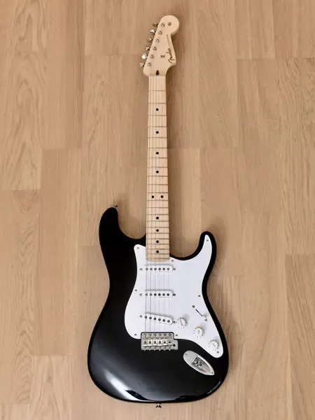 Электрогитара Fender Custom Shop Artist Series Eric Clapton Signature Stratocaster NOS Blackie w/case USA 2021