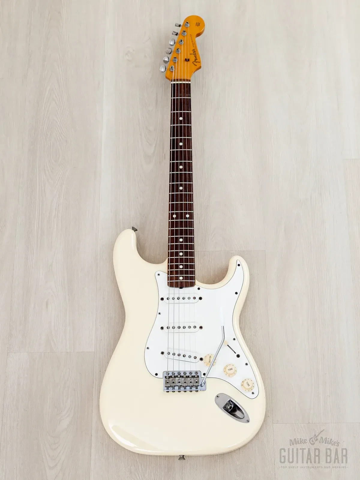 Электрогитара Fender Stratocaster 1962 Vintage Reissue ST62-650 SSS Olympic White w/gigbag Japan 1990