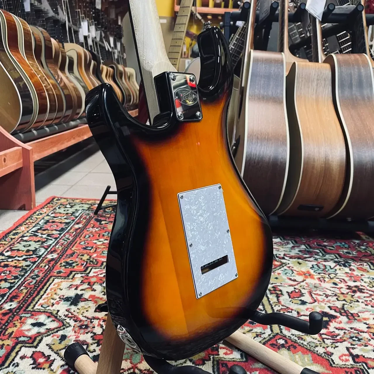 Изображение №16