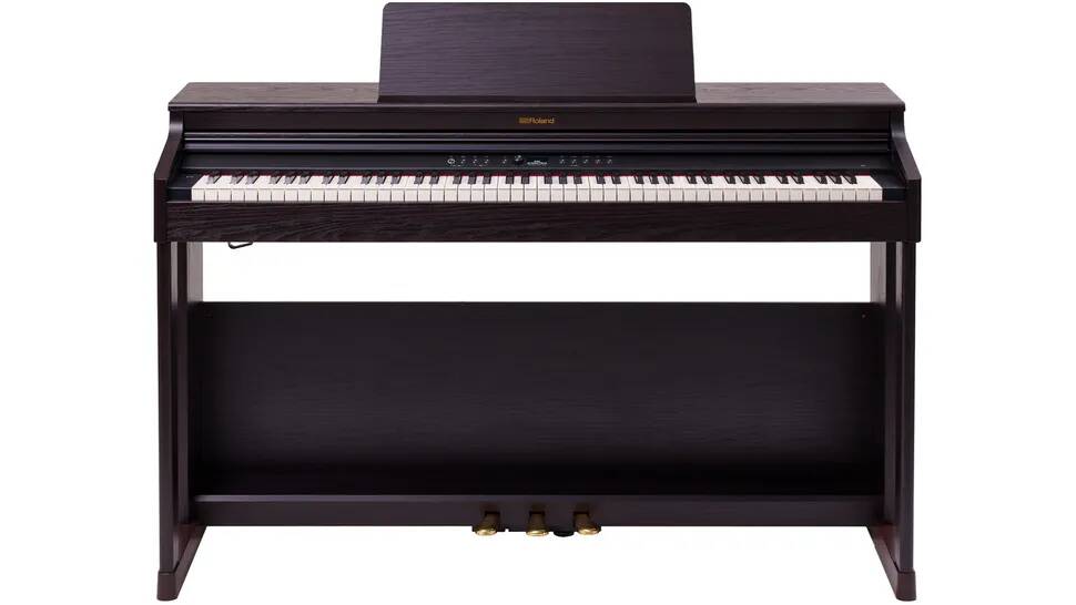 Обзор цифрового пианино Roland RP701