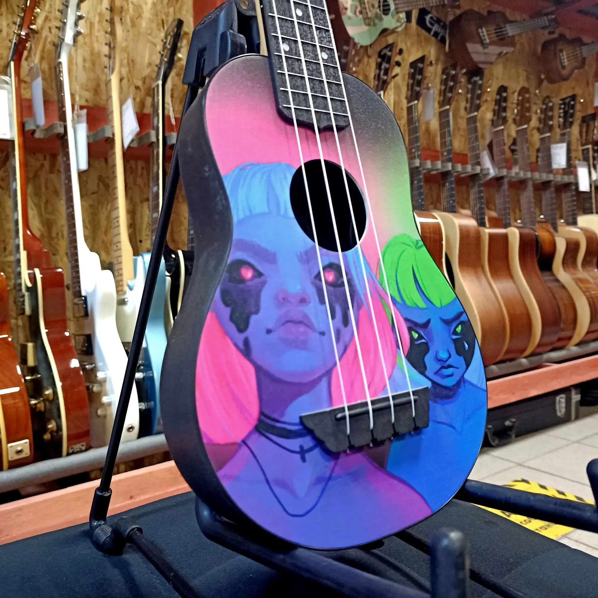 Изображение №10