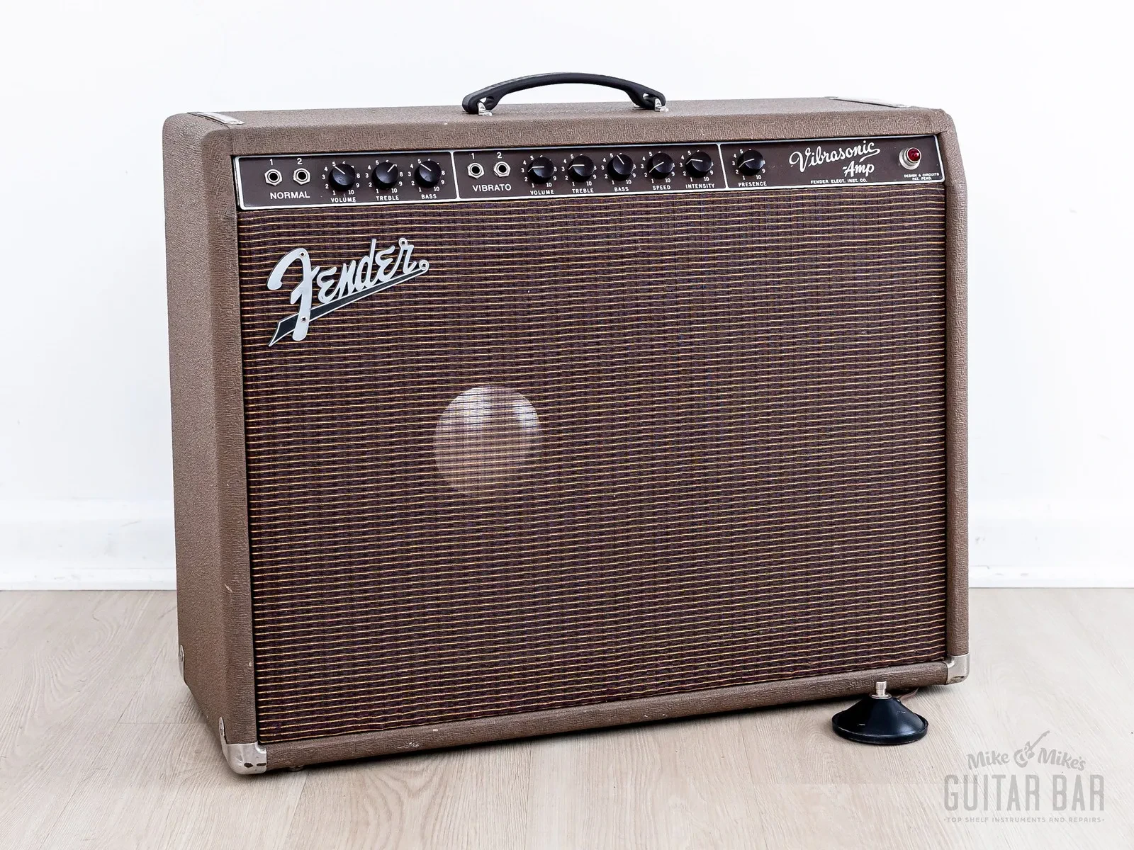 1962 Fender Vibrasonic Brown Panel Vintage Tube Amp 1x15 JBL D130F w/ Cover