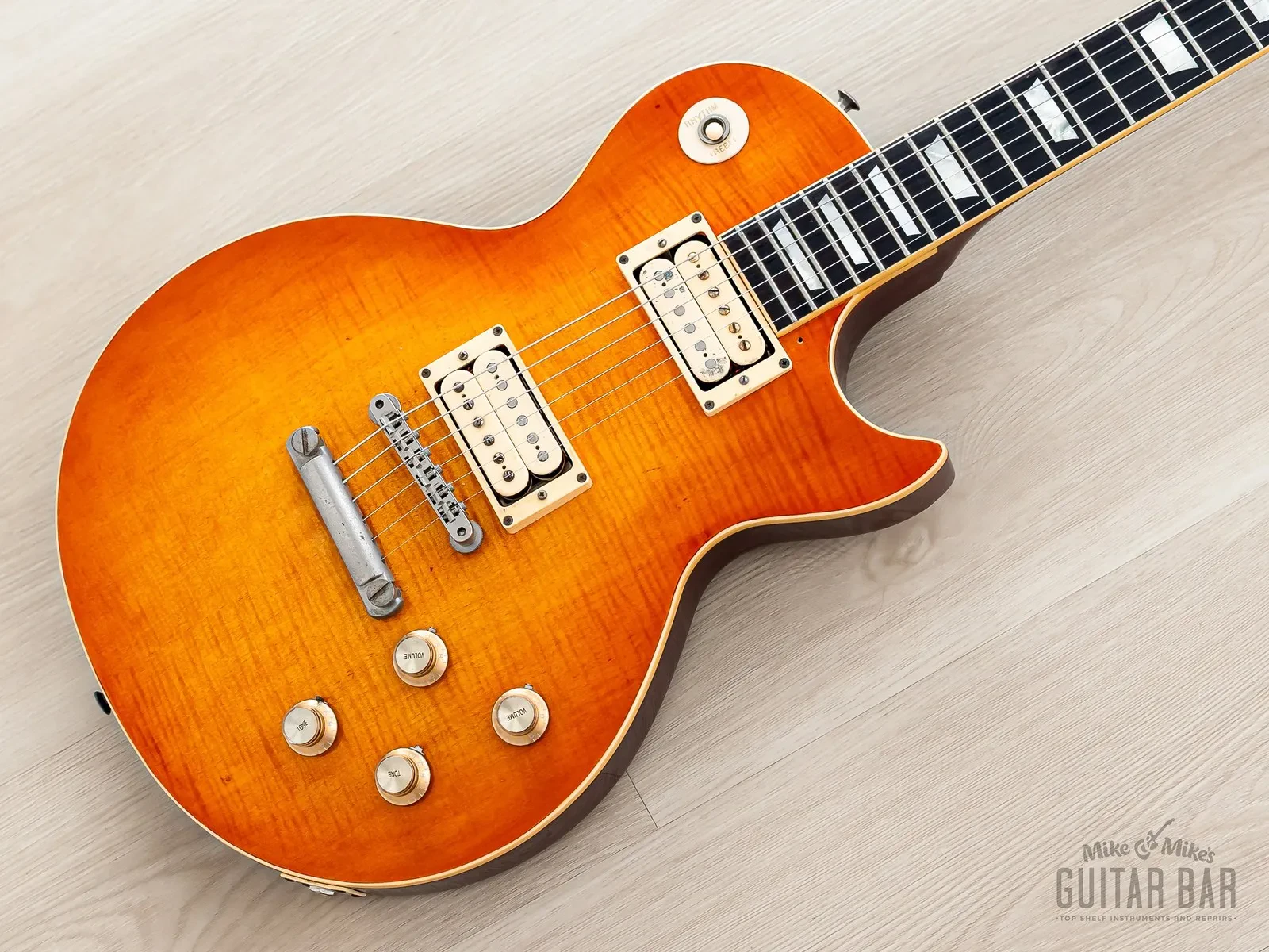 Б/У Электрогитара Greco EG850 Limited Edition Flame Top санберст с Maxon PU-2s и кейсом