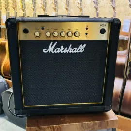 Комбоусилитель для электрогитары Marshall MG15 15W
