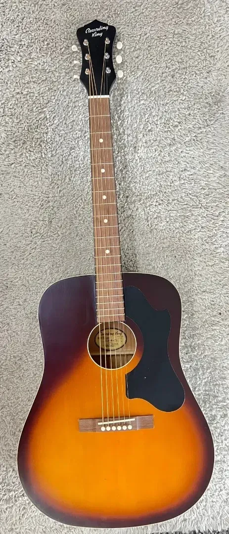 Recording King RDS-9-TS Dirty 30's Series 9 Dreadnought Acoustic Guitar -B stock