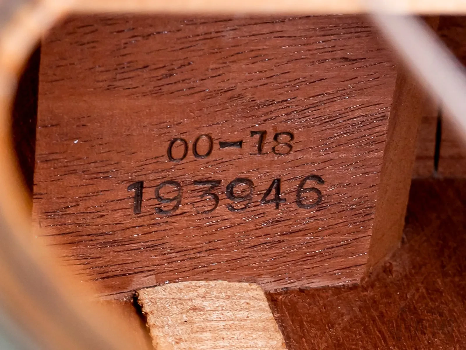 Изображение №6