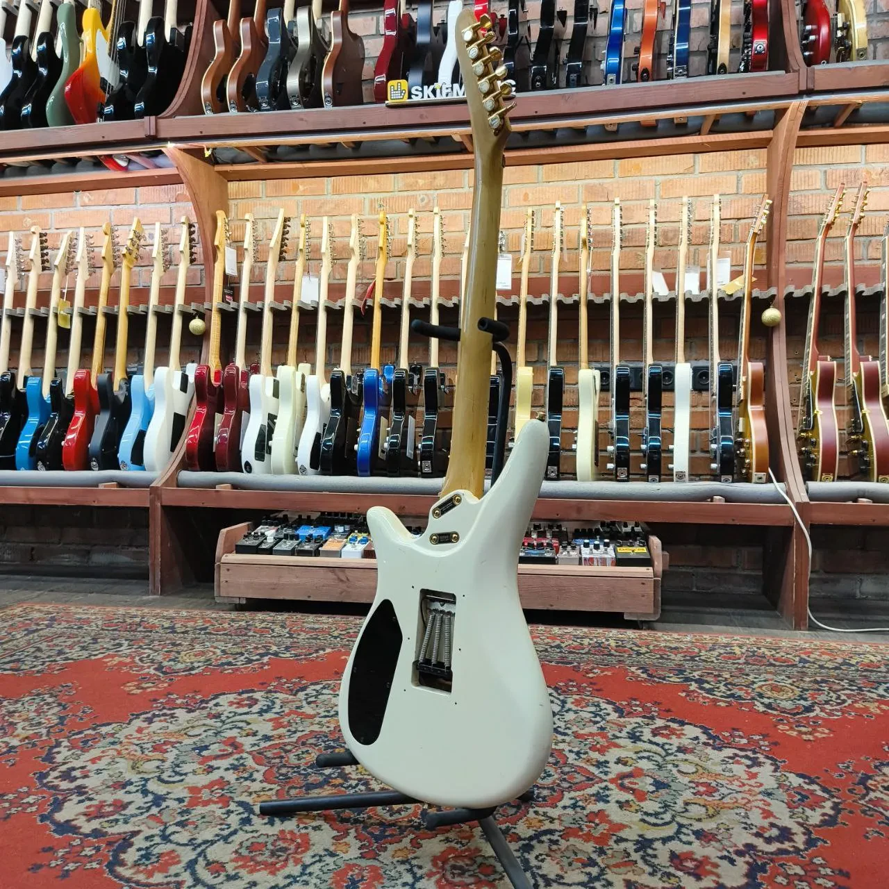 Изображение №11