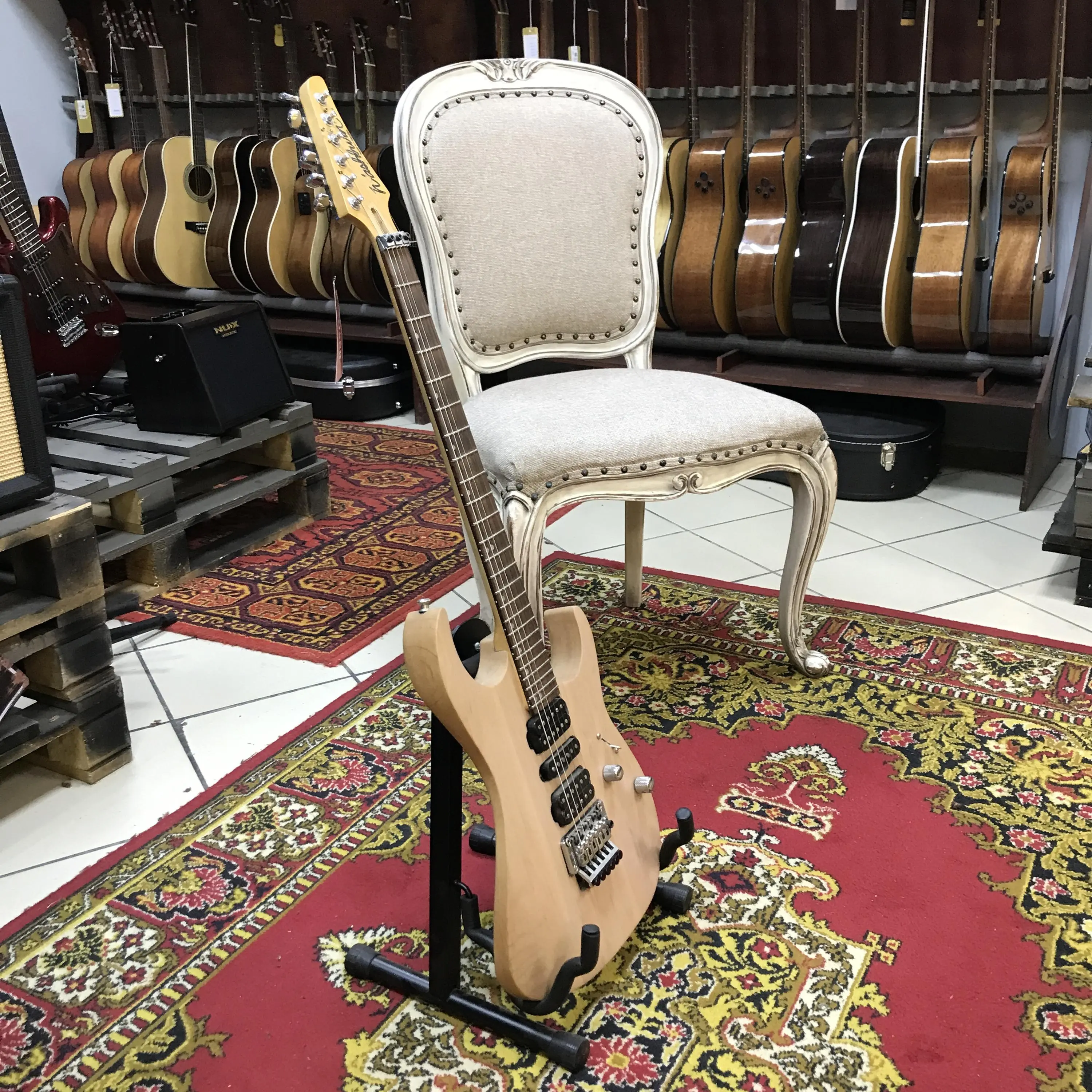 Изображение №5