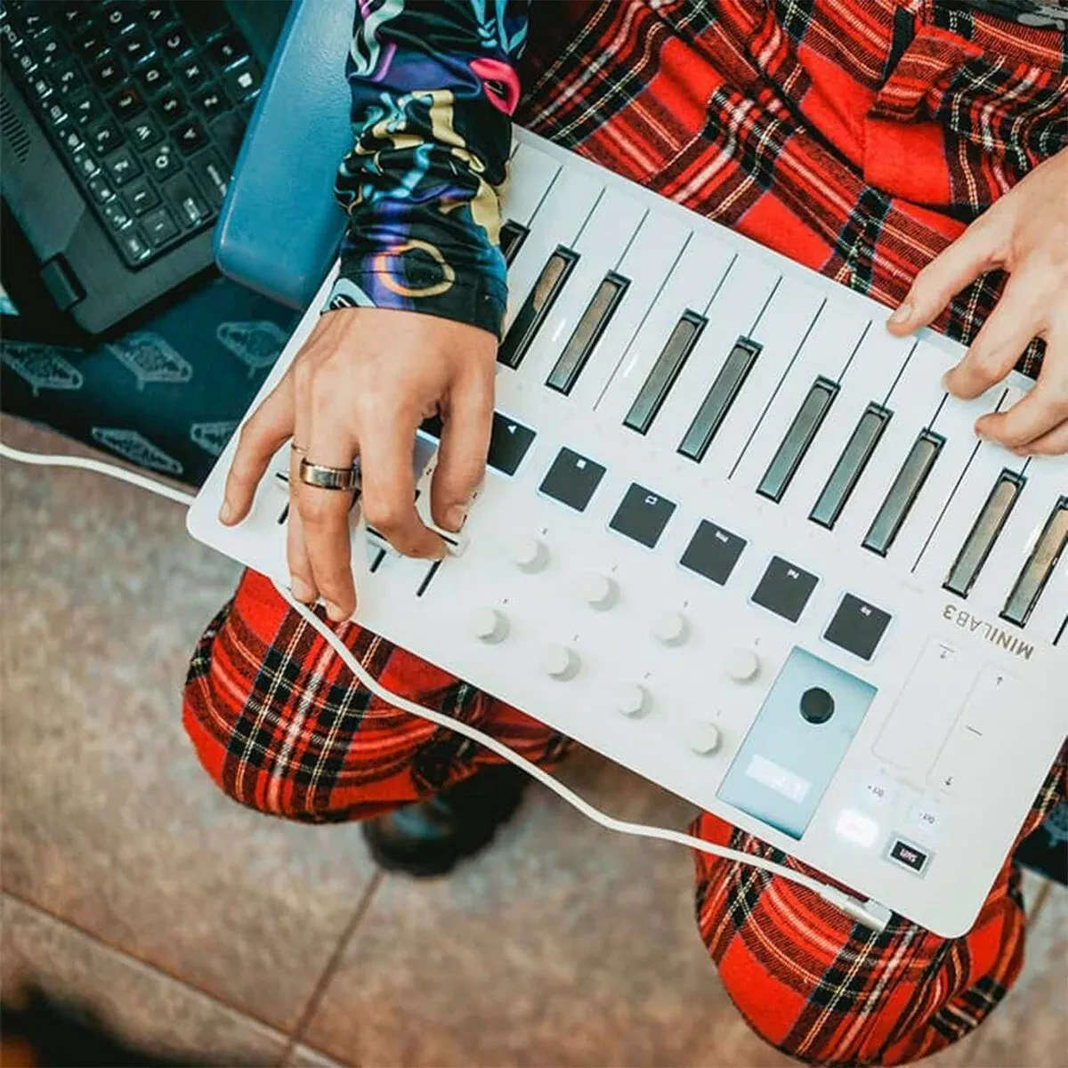 Изображение №7