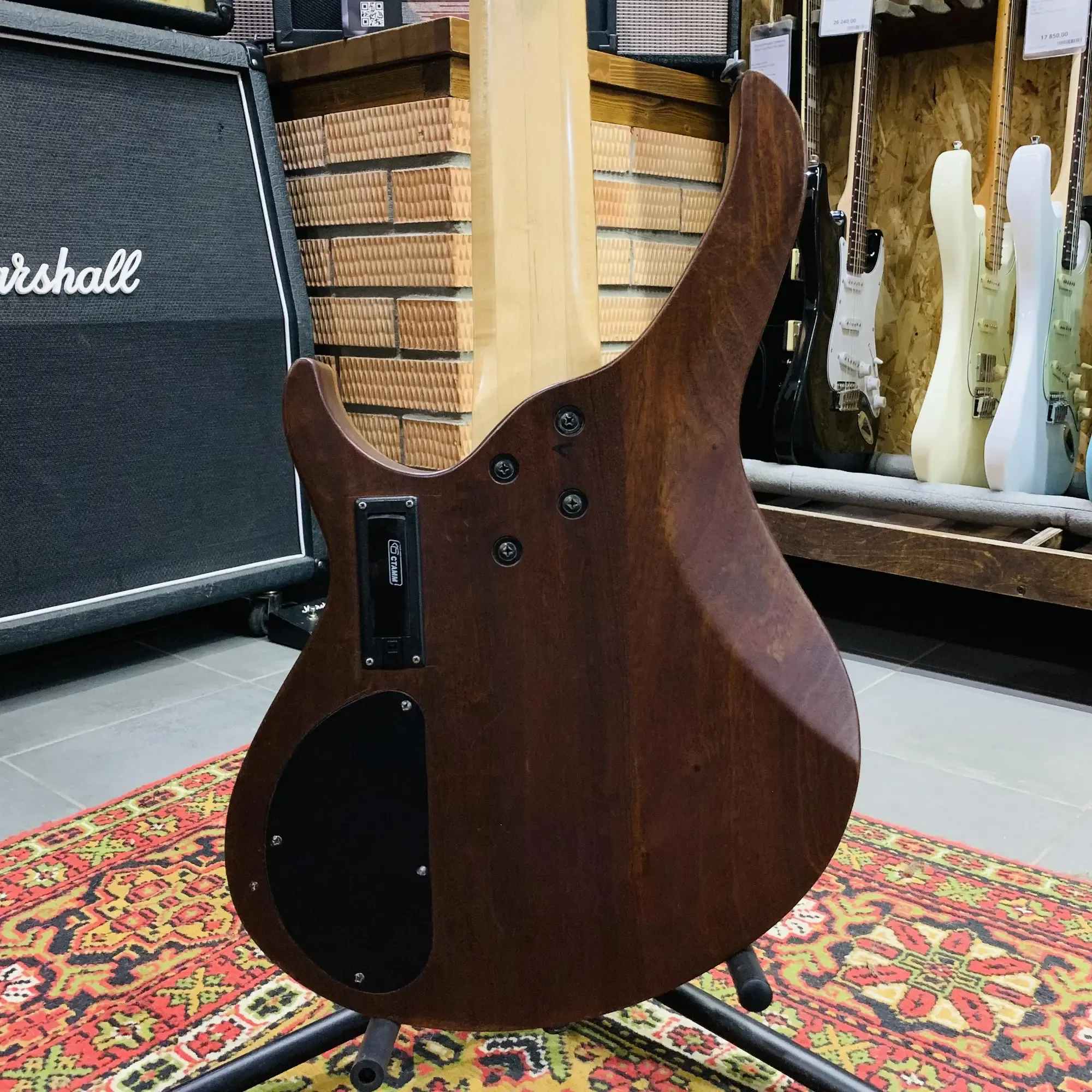 Изображение №10