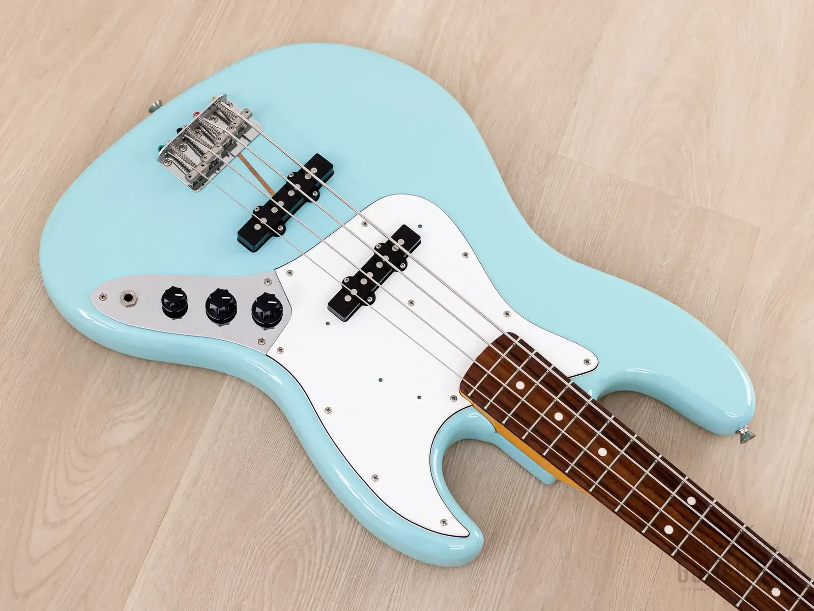 Изображение №8