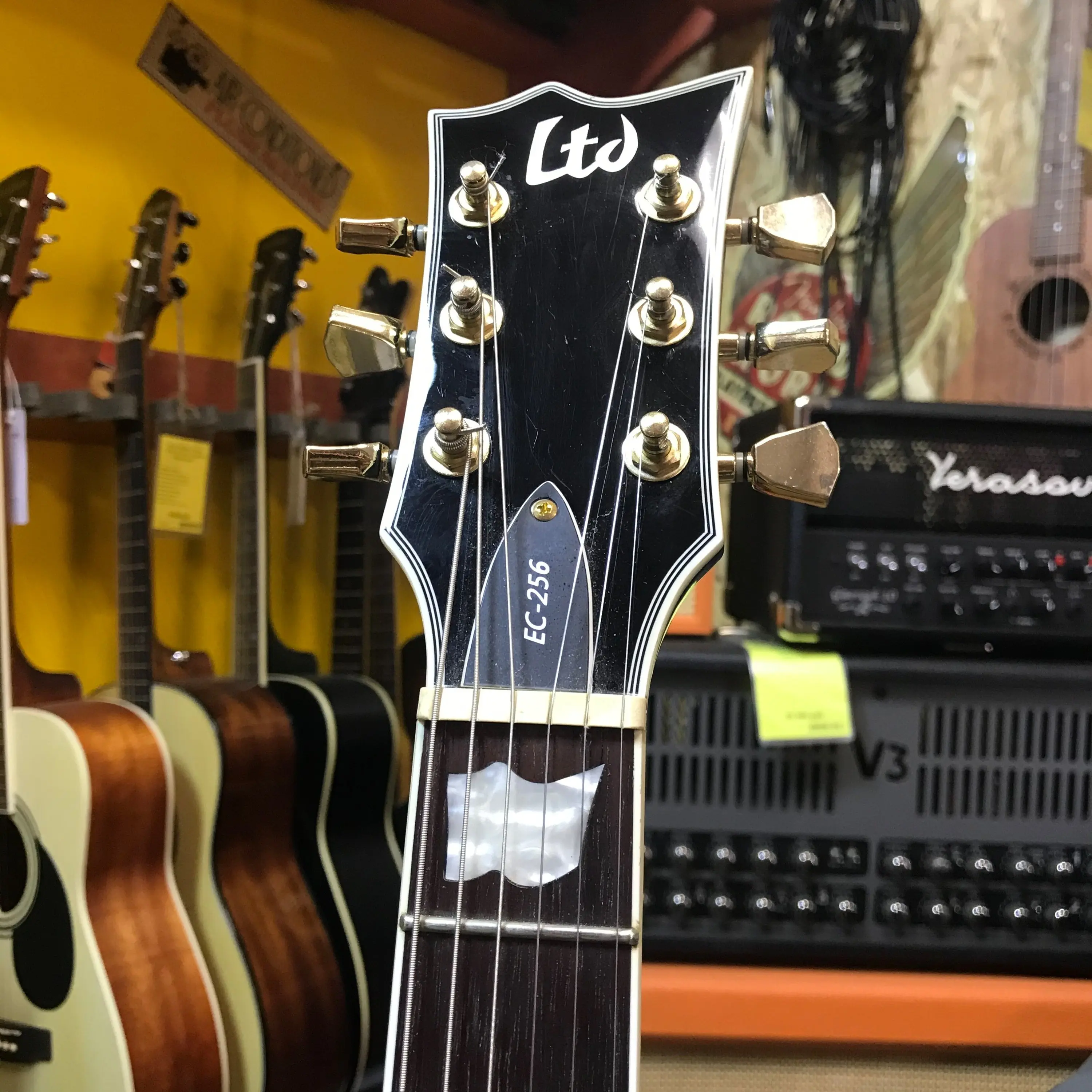 Изображение №9