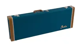 Кейс для электрогитары Fender Classic Series Strat Tele Lake Placid Blue