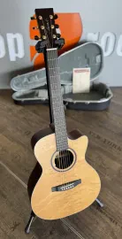 LAKEWOOD M-32 CP Custom (6026) Grand Concert E/A