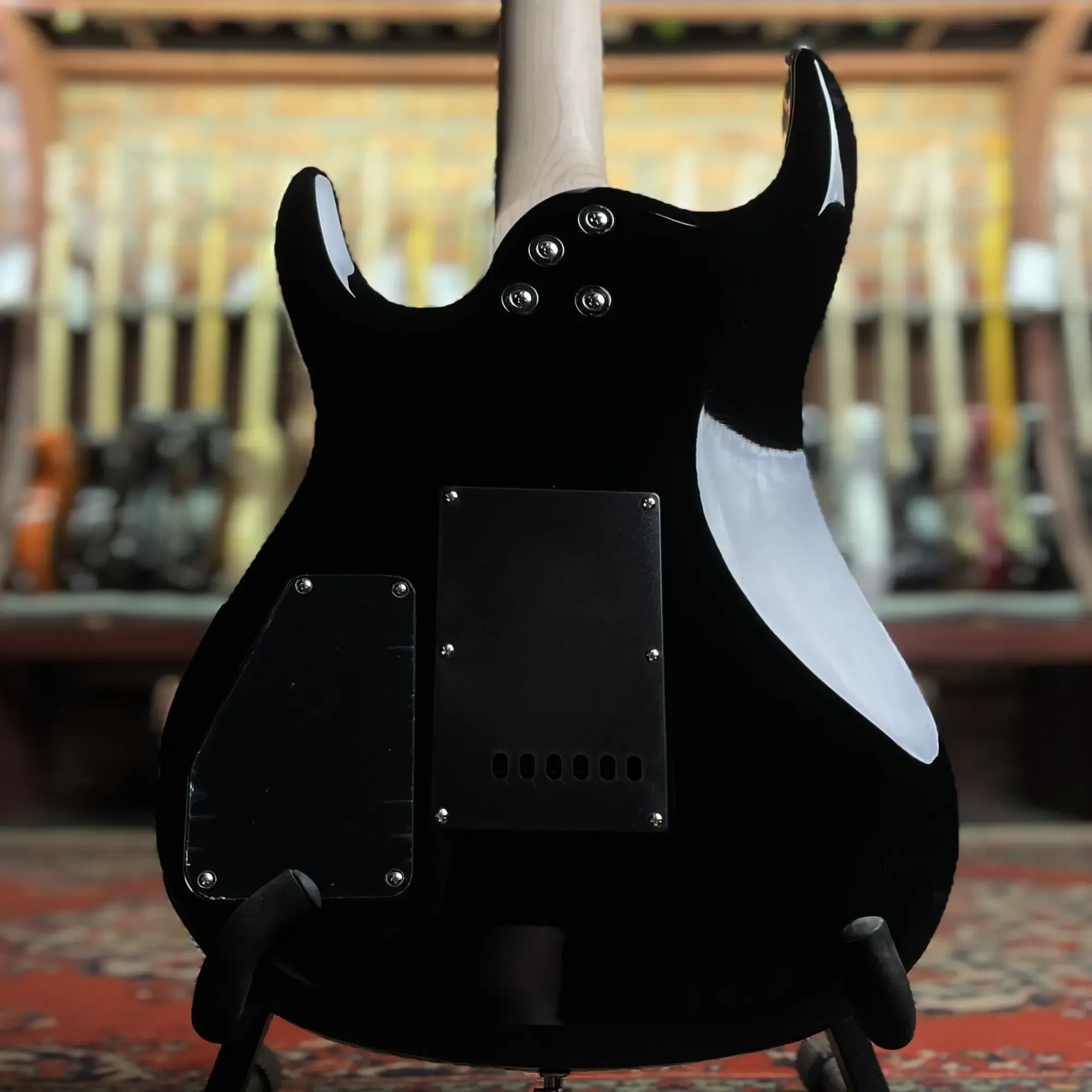 Изображение №5