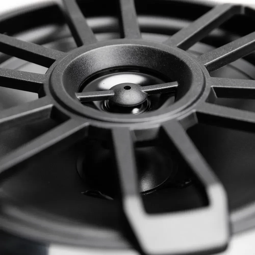 Изображение №11