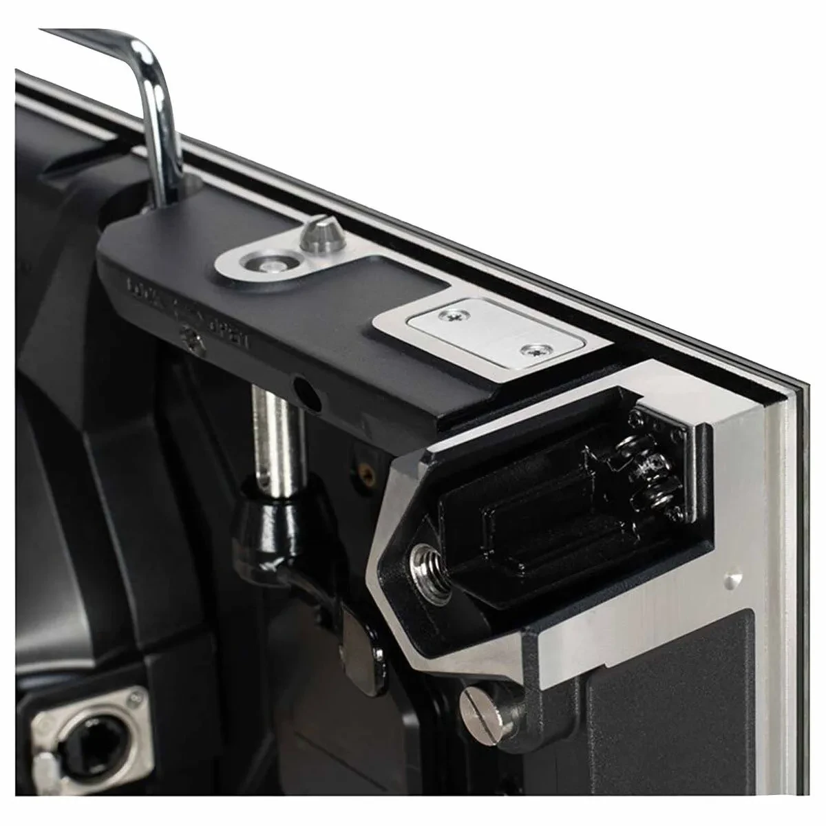 Изображение №7