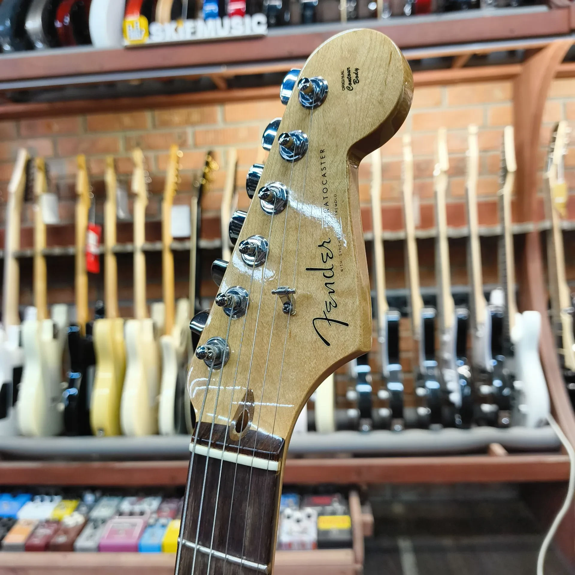 Изображение №6